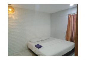 EXPRESS OYO HOTEL